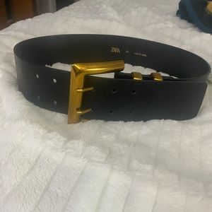 Zara large belt with gold buckle